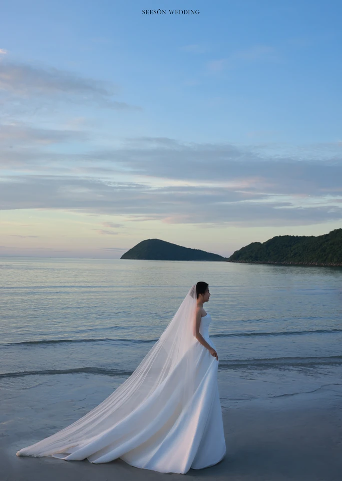 Ảnh cưới Biển hoàng hôn tại Bãi biển Phú Quốc, Kiên Giang — Phát & Trinh — Biển Phú Quốc, SeesonWedding (ảnh 23/31)
