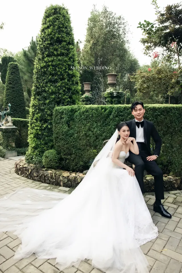 Ảnh cưới Vườn xanh & voan dài tại Phim trường Vũ Garden, TP.HCM — Nguyên & Linh — Vũ Garden, SeesonWedding (ảnh 18/29)