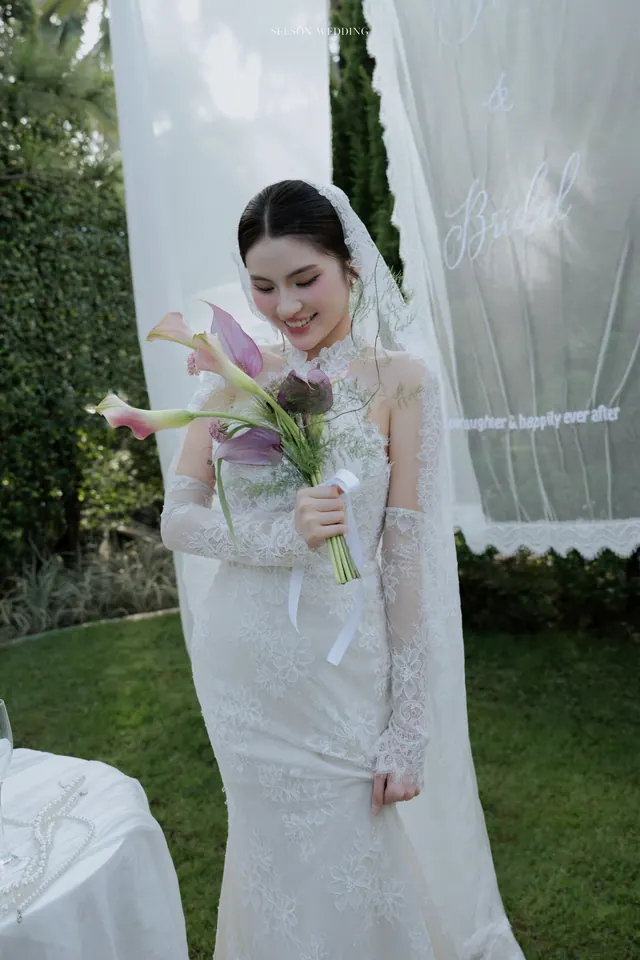 Ảnh cưới Vườn xanh, voan treo & hoa calla tại Phim trường sân vườn, TP.HCM — Ngọc Quỳnh — Khu Vườn Voan Trắng, SeesonWedding (ảnh 2/10)