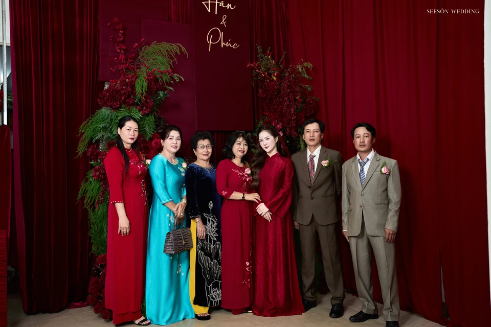 Ảnh cưới Áo dài đỏ & lễ gia tiên tại TP. Hồ Chí Minh — Áo Dài — Lễ Gia Tiên, SeesonWedding (ảnh 34/108)