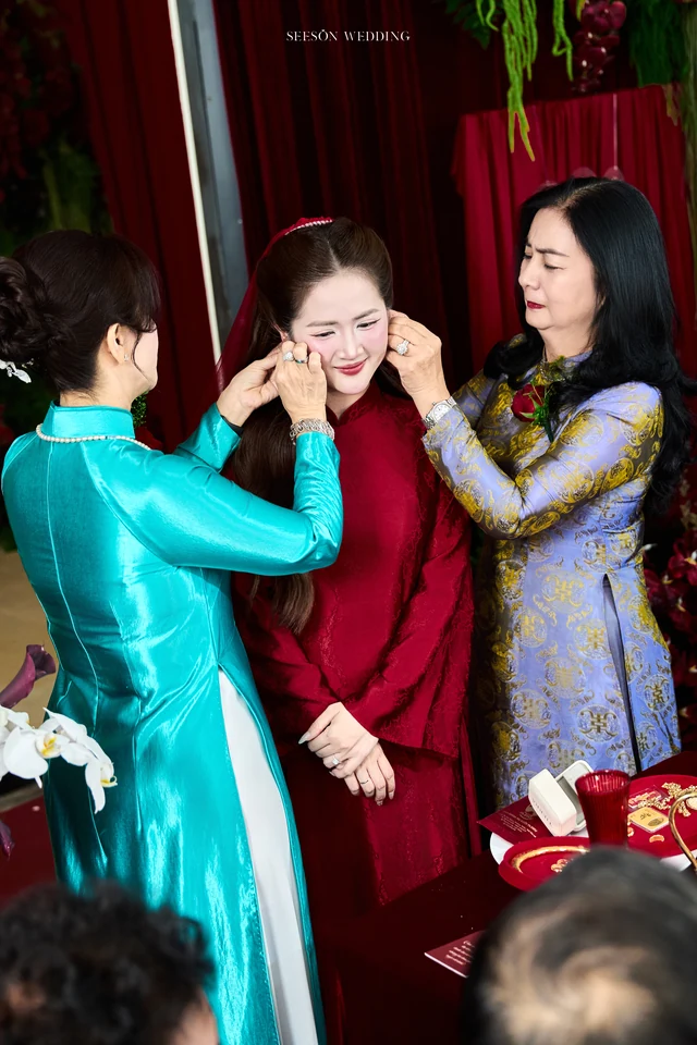 Ảnh cưới Áo dài đỏ & lễ gia tiên tại TP. Hồ Chí Minh — Áo Dài — Lễ Gia Tiên, SeesonWedding (ảnh 40/108)