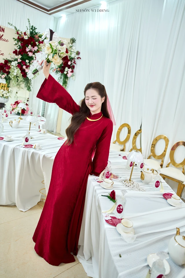 Ảnh cưới Áo dài đỏ & lễ gia tiên tại TP. Hồ Chí Minh — Áo Dài — Lễ Gia Tiên, SeesonWedding (ảnh 50/108)