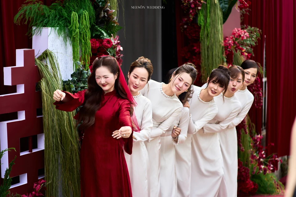 Ảnh cưới Áo dài đỏ & lễ gia tiên tại TP. Hồ Chí Minh — Áo Dài — Lễ Gia Tiên, SeesonWedding (ảnh 57/108)