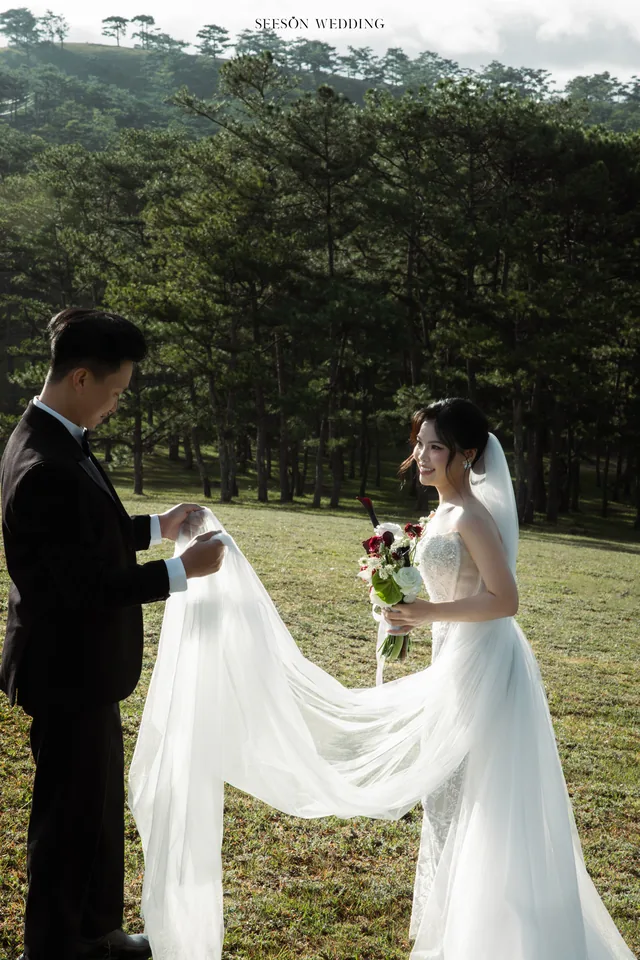 Ảnh cưới Đồi cỏ hồng & sương sớm tại Đồi cỏ hồng, Đà Lạt — Đồi Cỏ Hồng — Đà Lạt, SeesonWedding (ảnh 10/20)