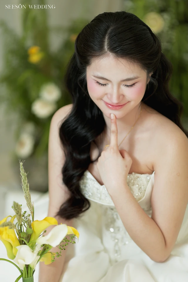 Ảnh cưới Behind the scenes tại TP. Hồ Chí Minh — Hậu Trường — Ekip Seeson, SeesonWedding (ảnh 9/12)