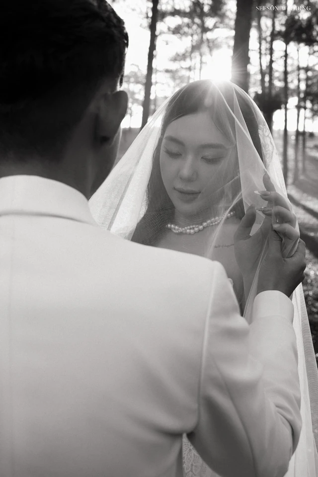 Ảnh cưới Nắng xuyên rừng thông tại Đồi thông, Đà Lạt — Đồi Thông Đà Lạt, SeesonWedding (ảnh 15/15)