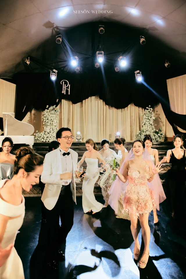 Ảnh cưới Trang trí tiệc & sân khấu cưới tại TP. Hồ Chí Minh — Tiệc Cưới — Trang Trí & Sân Khấu, SeesonWedding (ảnh 96/138)