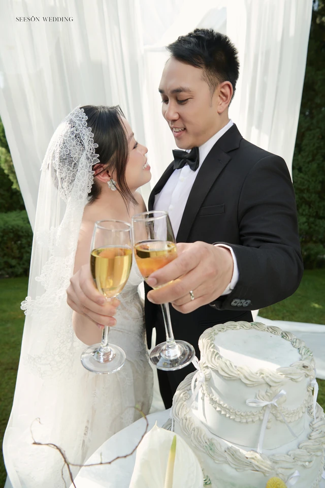 Ảnh cưới Cổng vòm cây & tiệc vườn tại Phim trường Vũ Garden, TP.HCM — Vũ Garden — Cổng Vòm & Bánh Cưới, SeesonWedding (ảnh 13/22)